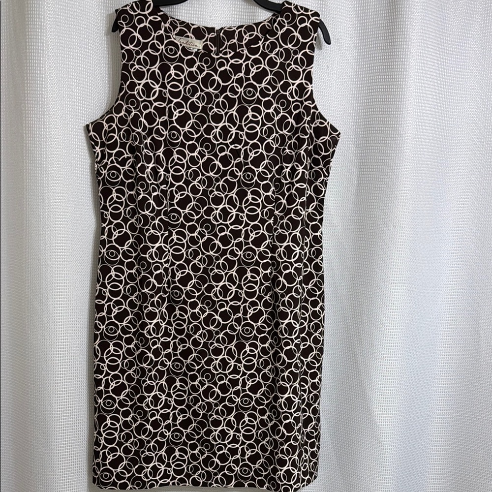 Tradition brown & cream Patterned sheath Dress. Size 16